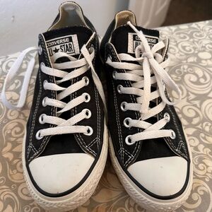 Black converse all star womens sz 7.5